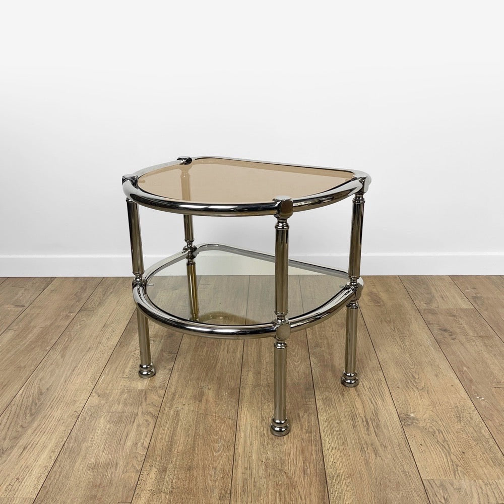 Table d'appoint demi-lune double plateau chrome et verre fumé 70's