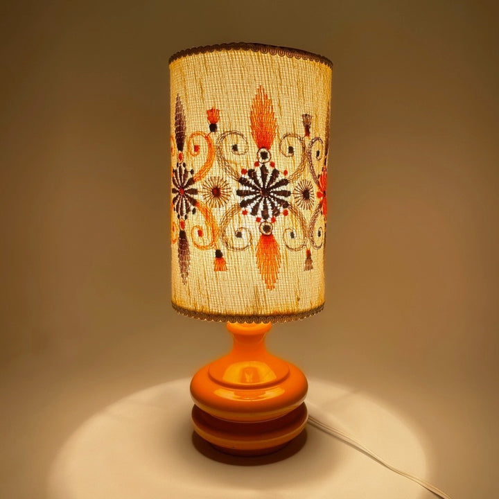 Lampe de chevet céramique et tissu brodé orange 70's