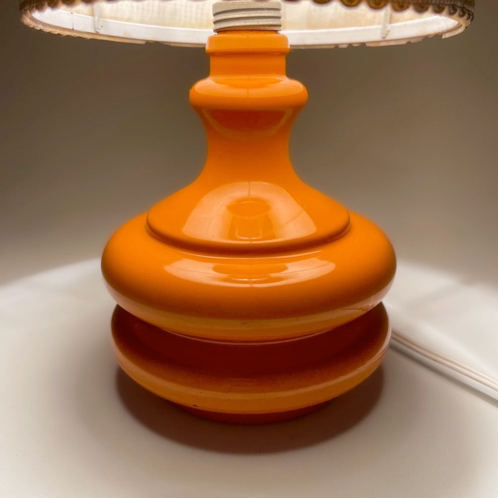 Lampe de chevet céramique et tissu brodé orange 70's