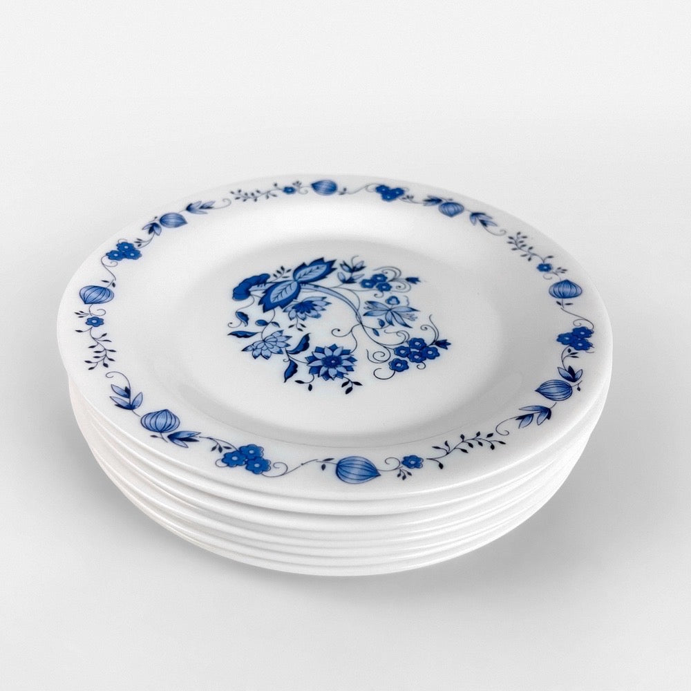 Assiette Arcopal modèle Scania - Marguerite et Simone Assiette Arcopal modèle Scania - Marguerite et Simone