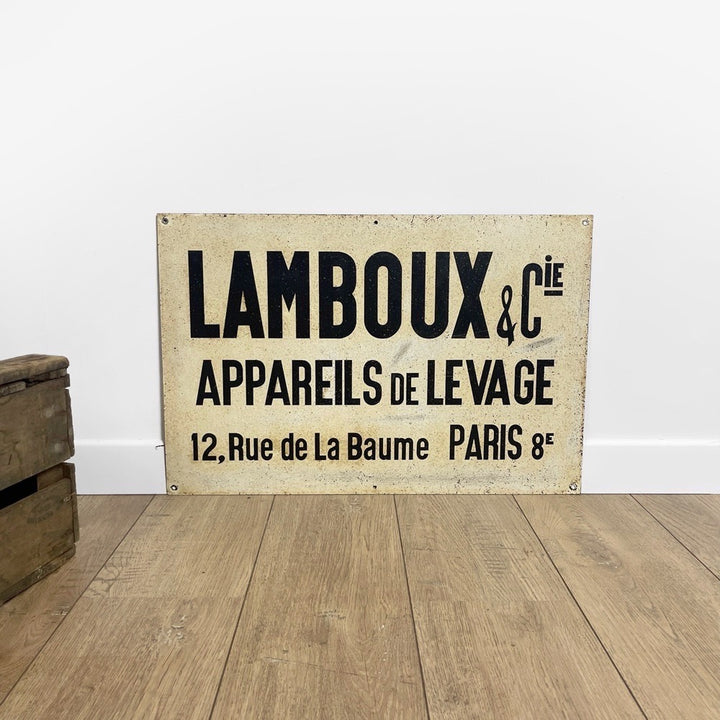 Ancienne plaque en métal de manufacture parisienne